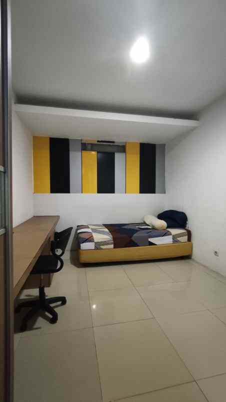 rumah kost waterfront citraland 27 kamar dekat uc