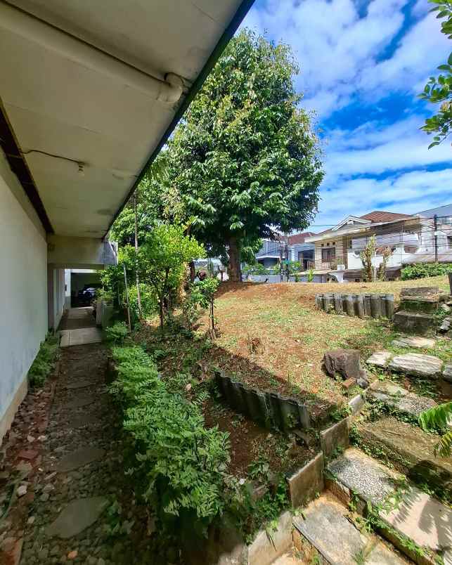 rumah lama hitung tanah kotak di pondok pinang jaksel