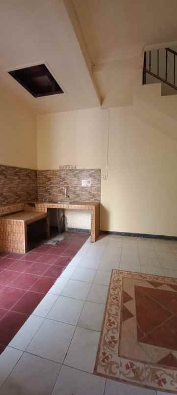 rumah luas dan lebar lokasi polowijen