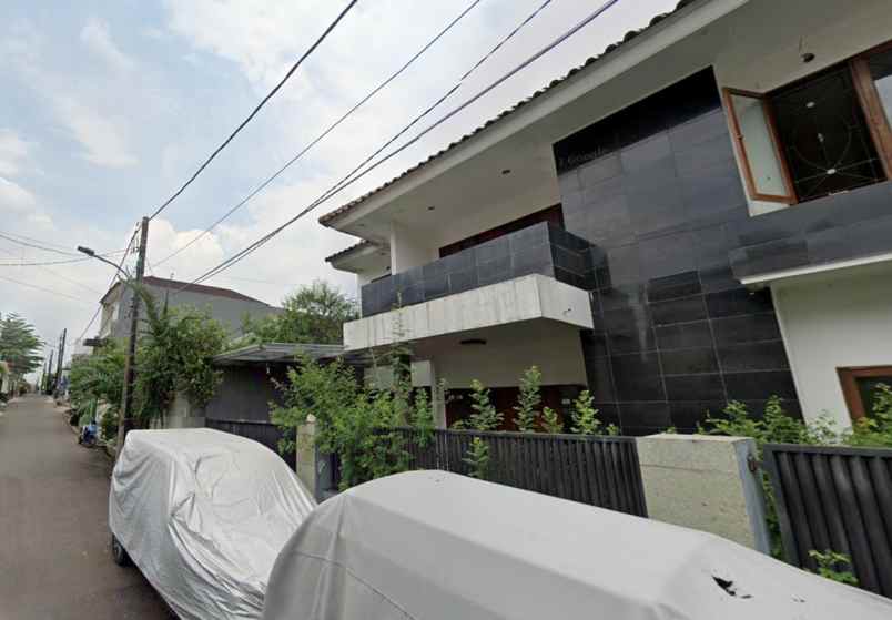 rumah mewah minimalis di jalan bendi kebayoran lama