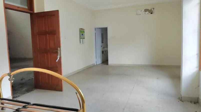 rumah mewah minimalis di jalan bendi kebayoran lama