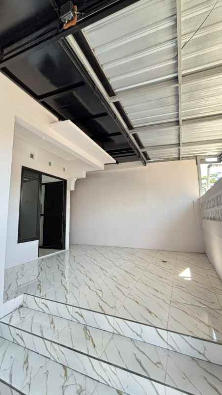 rumah mewah siap huni desain modern shm ready bisa kpr