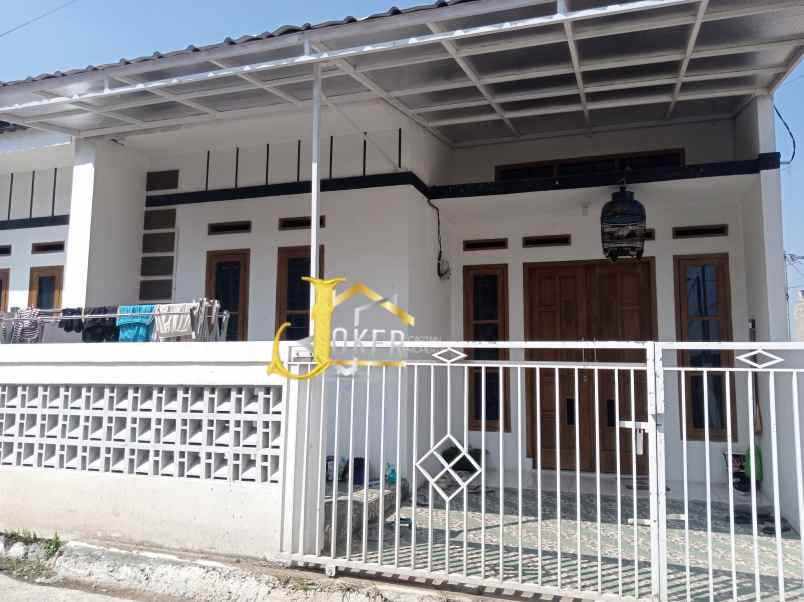 rumah minimalis free design bonus wifi cctv