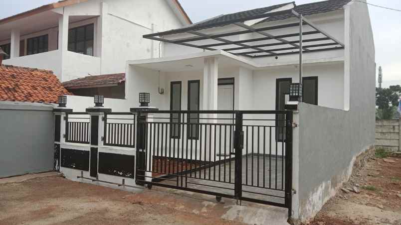 rumah minimalis modern di cisauk