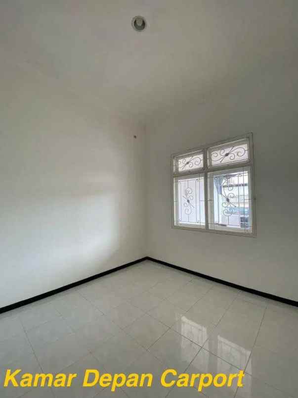 rumah mulyosari prima strategis row jalan 3 mobil