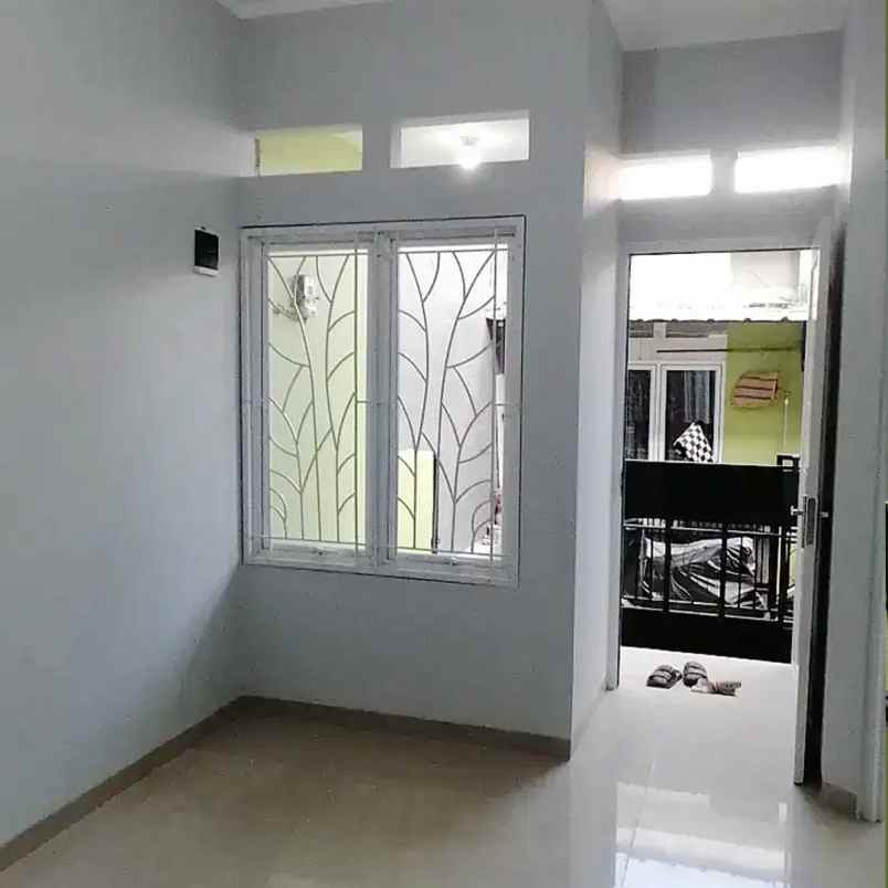 rumah murah meriah di gamprit jatiwaringin siap huni