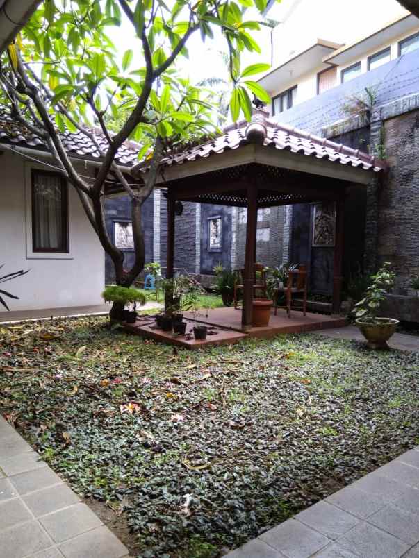 rumah paviliun di bintaro