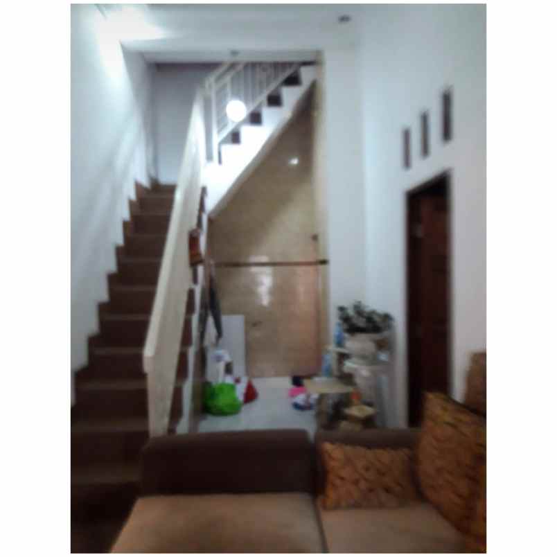 rumah perum tirta mandala