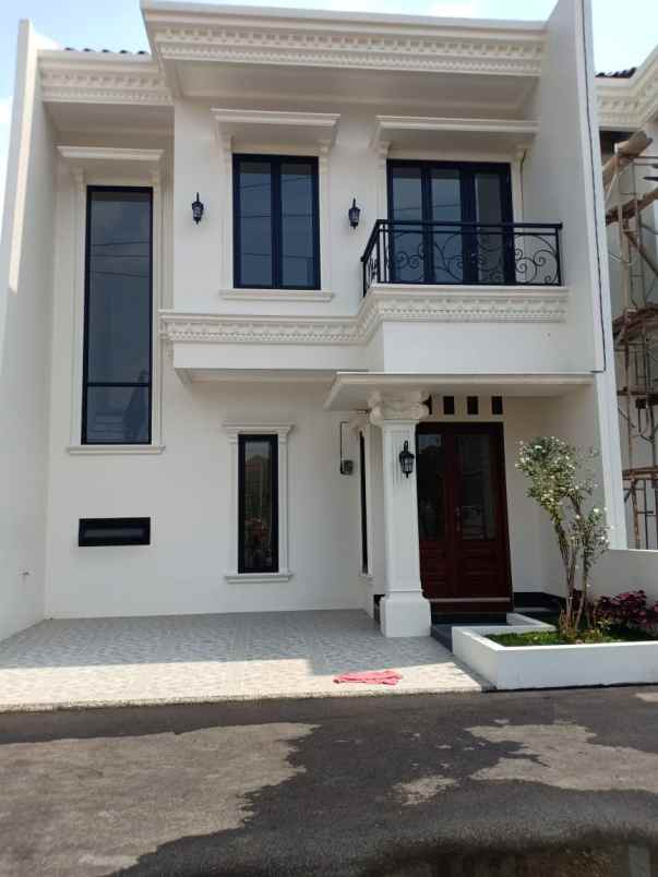 rumah pondok gede bekasi jawa barat
