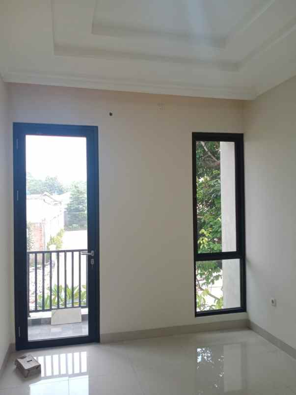 rumah pondok labu jaksel