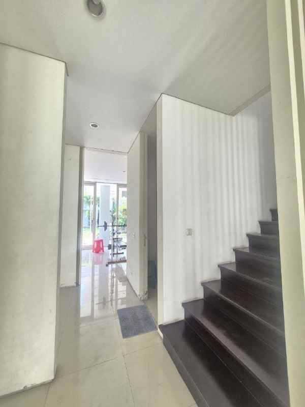 rumah royal park 1 citraland hadap selatan