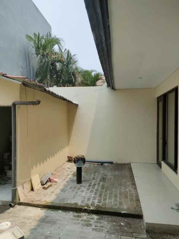 rumah san antonio pakuwon city hadap utara