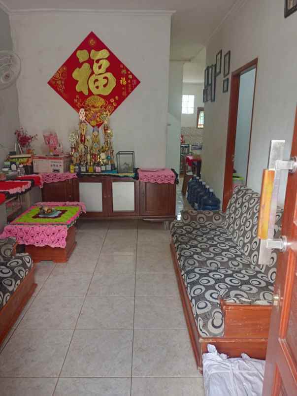 rumah second siap huni di beji depok