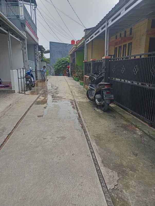 rumah second siap huni di beji depok