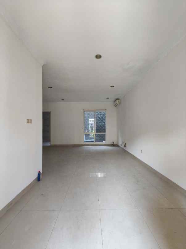 rumah secondary dalam cluster di grand galaxy bekasi