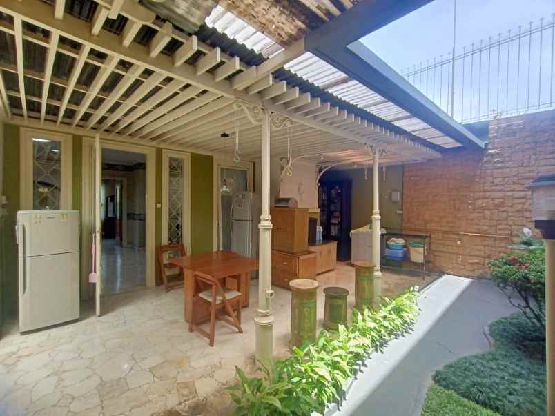 rumah semi furnish tubagus ismail dago bandung