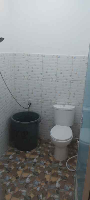 rumah siap huni dalam cluster dekat tol di depok