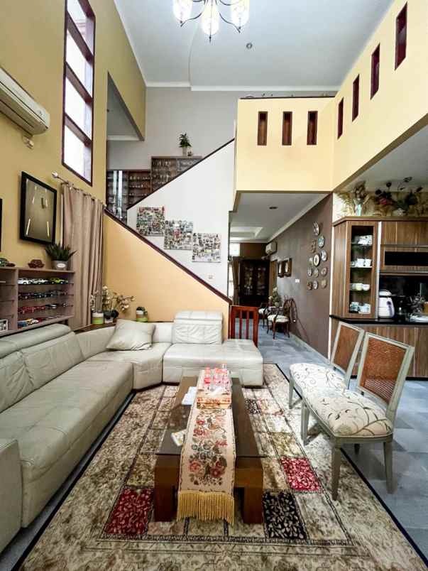 rumah siap huni dalam komplek citra gran cibubur