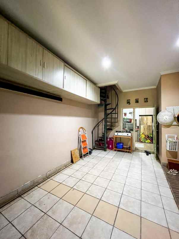 rumah siap huni dalam komplek citra gran cibubur