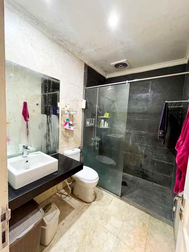 rumah siap huni dalam komplek citra gran cibubur