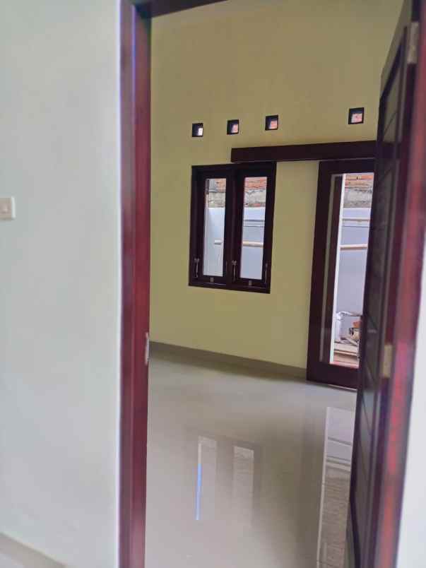 rumah siap huni dekat kampus isi jogja sewon