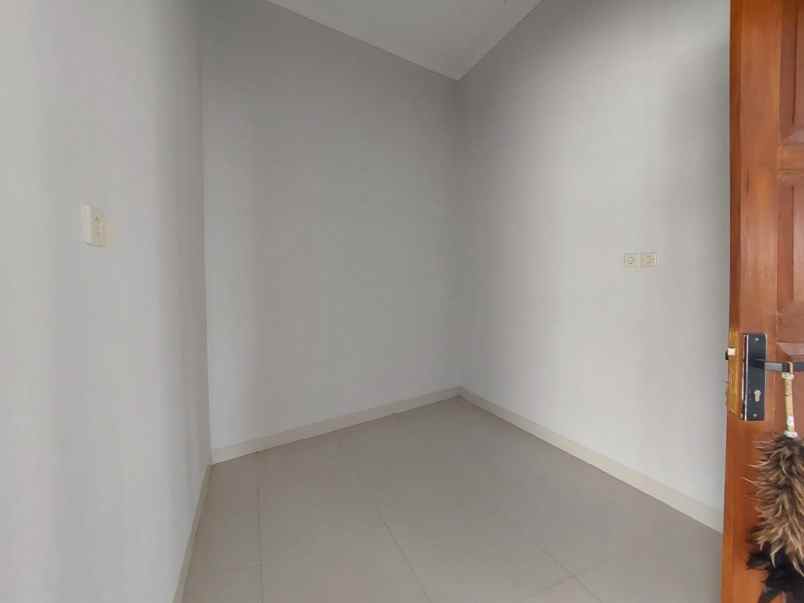 rumah siap huni dekat smpn2 magelang kota