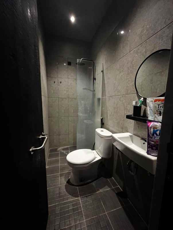 rumah siap huni mewah di gegerkalong kota bandung