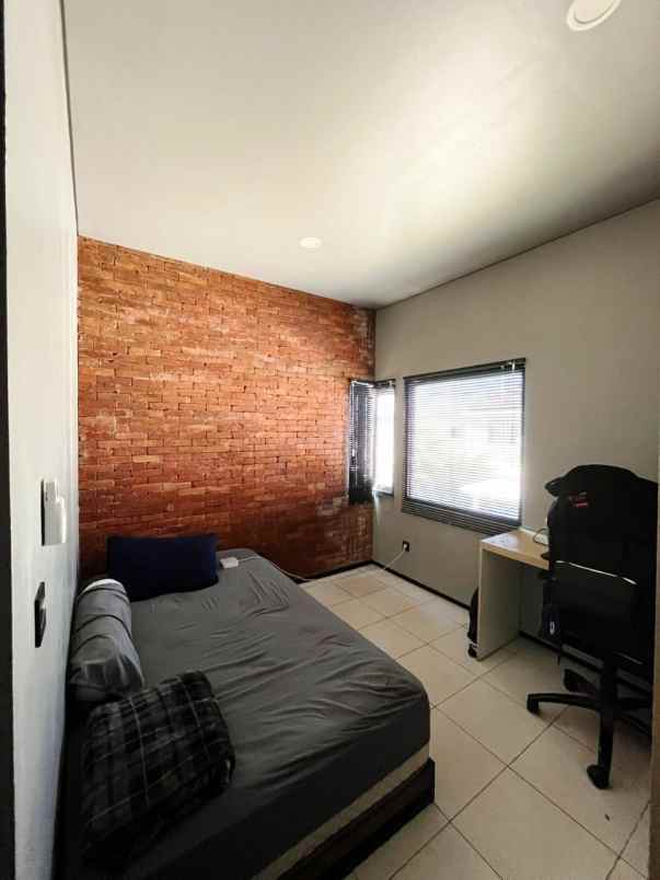 rumah siap huni mewah di gegerkalong kota bandung