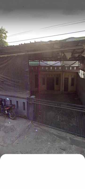 rumah strategis pinggir jln raya utama