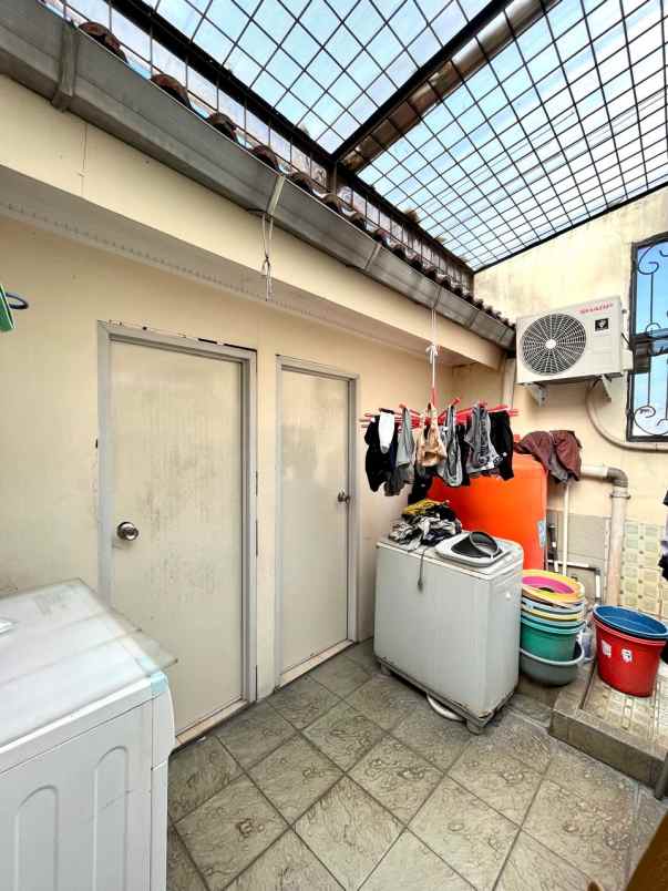 rumah sudah renovasi di taman permata palem