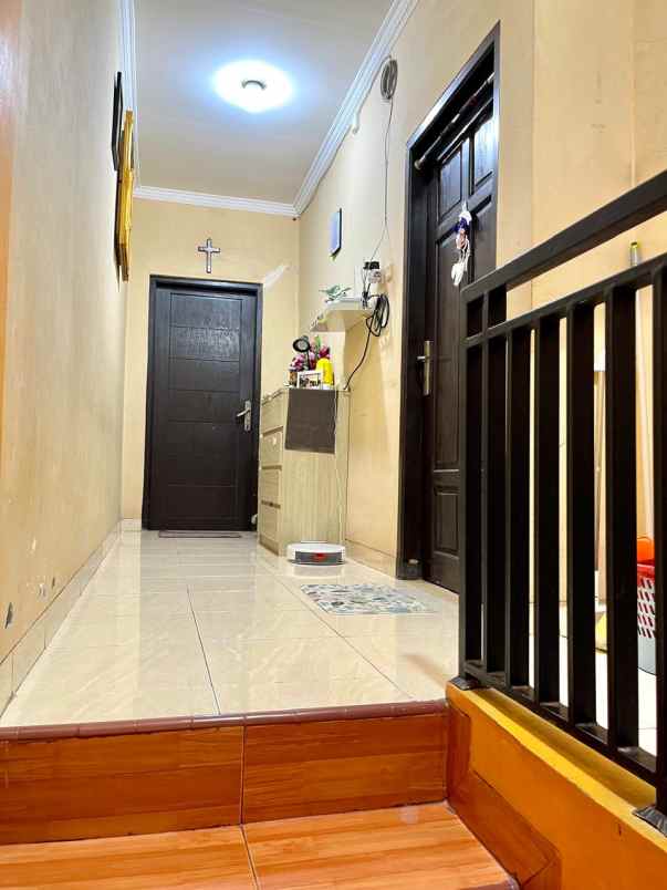 rumah sudah renovasi di taman permata palem