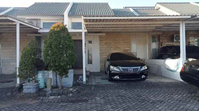 rumah sukolilo dian regency 2 strategis siap huni