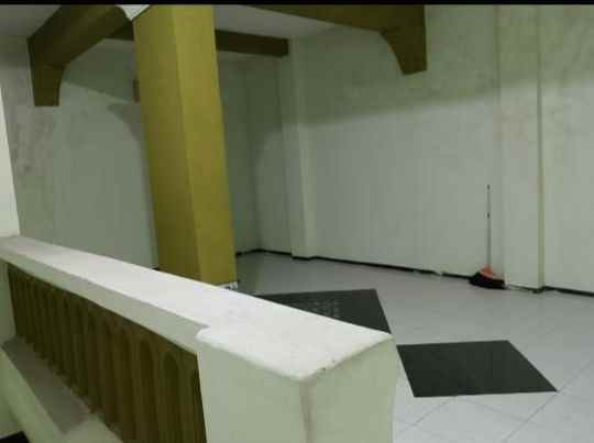 rumah taman pinang sidoarjo kota row jalan 2 mobil