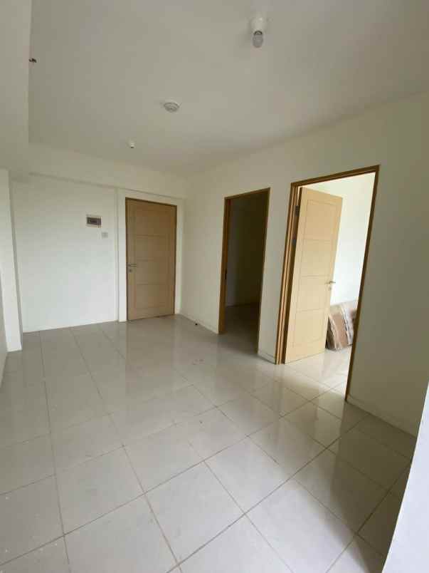sewa apartemen educity 5 menit ke pakuwon city mall