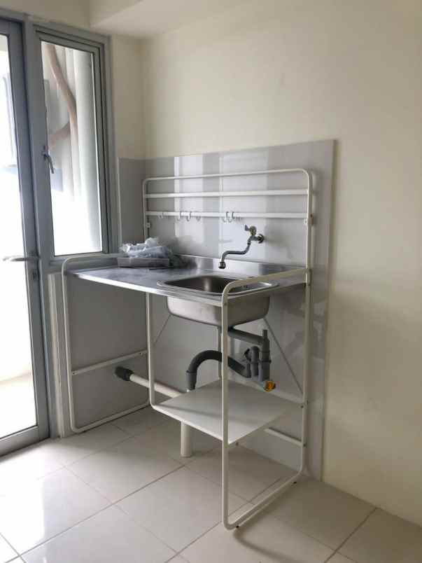 sewa apartemen educity 5 menit ke pakuwon city mall