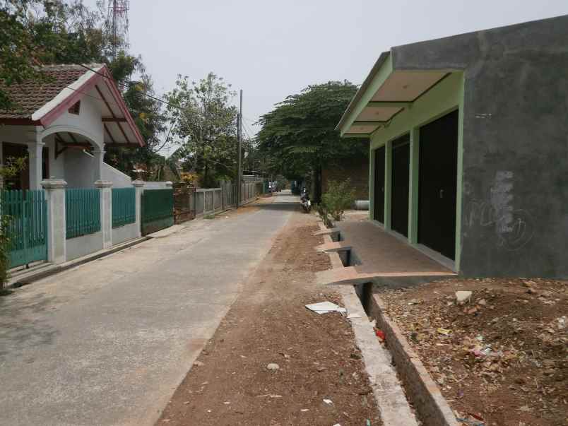 sewa kios murah meriah