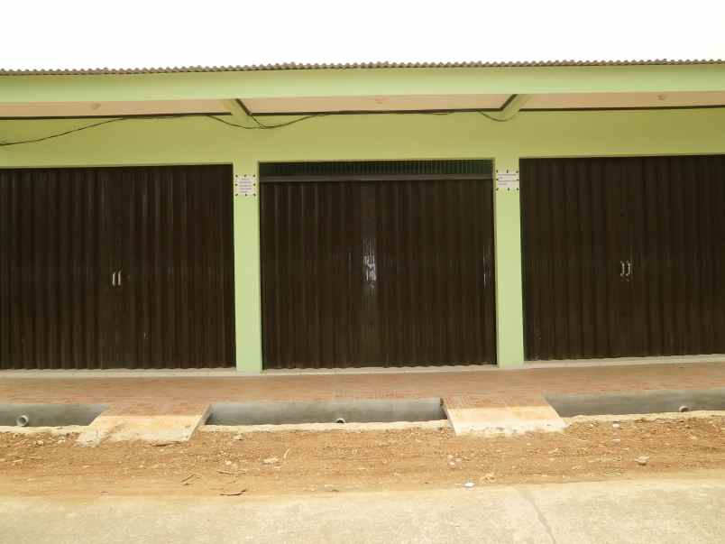 sewa kios murah meriah