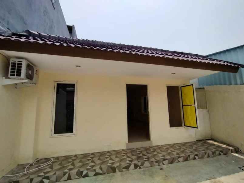 sewa rumah darmo indah