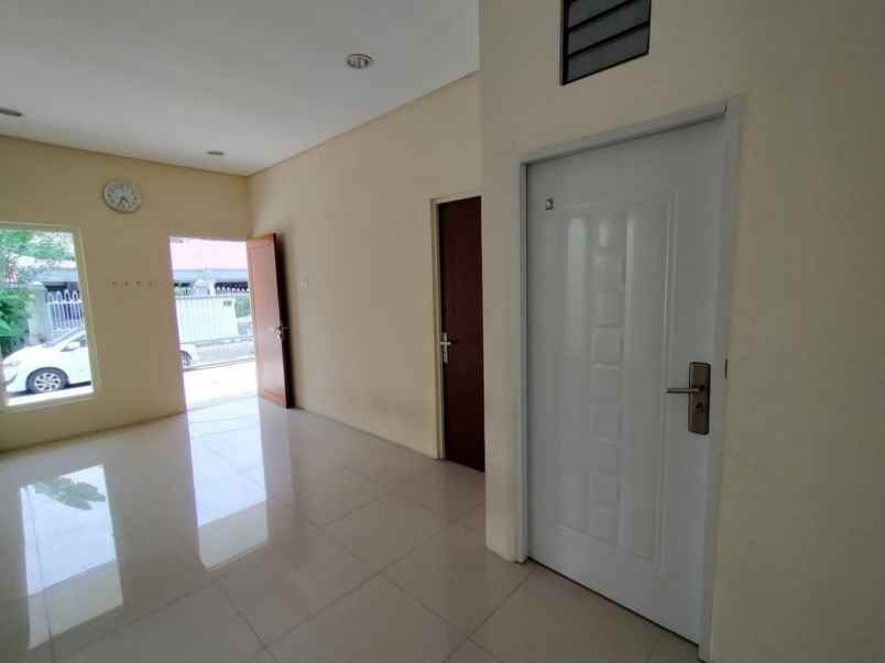 sewa rumah darmo indah