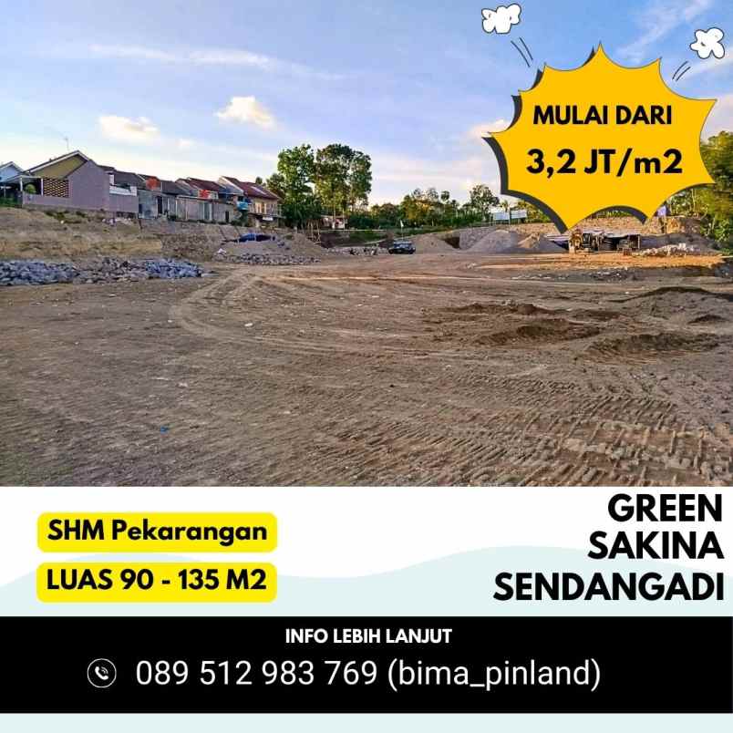 terletak dekat komplek perkantoran pemda sleman