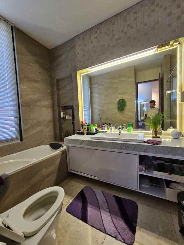 townhouse modern pondok pinang 4 kt lt 133 harga 5 5m