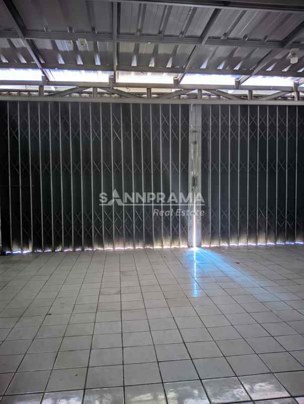 beli rumah bonus kost kostan strategis di depok