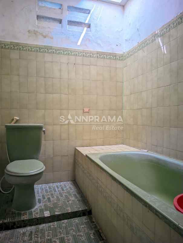 beli rumah bonus kost kostan strategis di depok