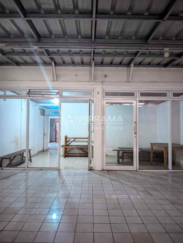 beli rumah bonus kost kostan strategis di depok
