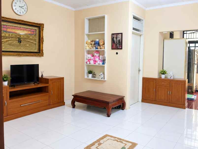 cipadu tapi aksesnya ke mana mana jual rumah 1 lantai