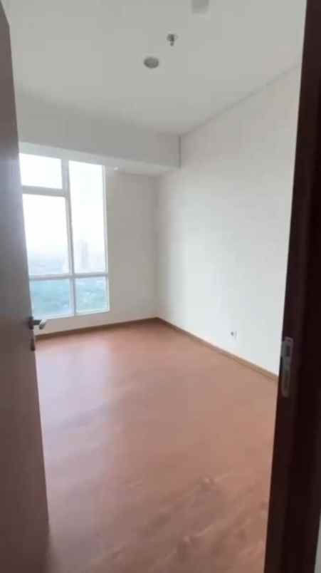 dijual apartemen apartemen grand sungkono