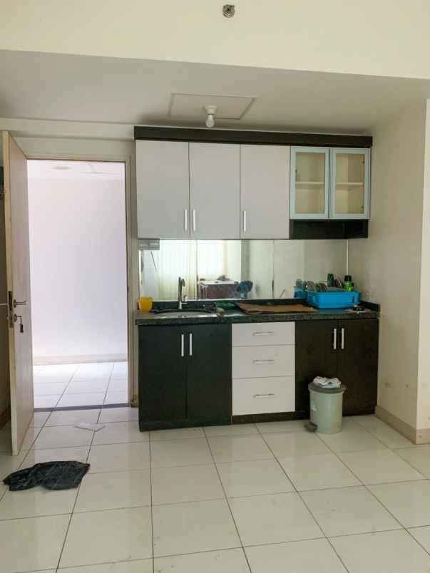dijual apartemen apartemen uc universitas