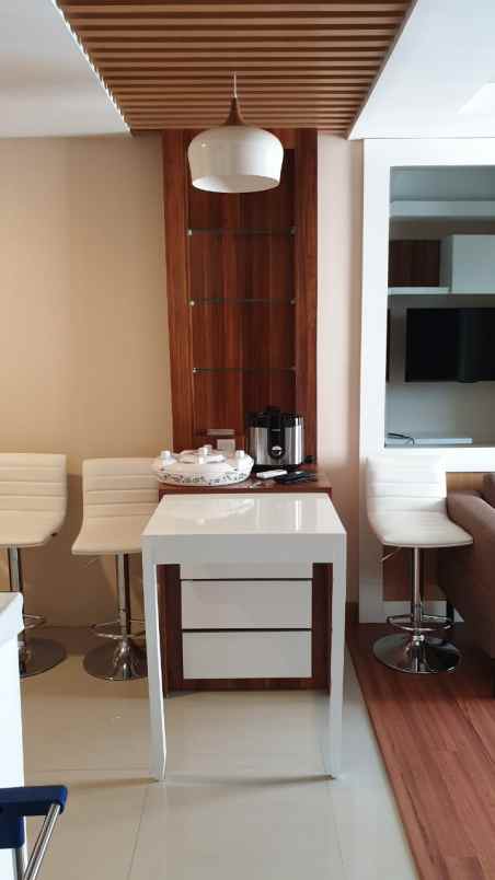 dijual apartemen jl letjen m t haryono kav