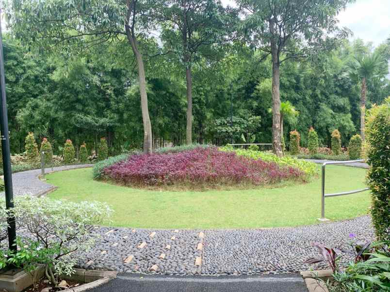 dijual apartemen jl letjen m t haryono no