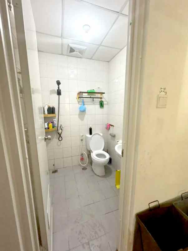 dijual apartemen l letjen m t haryono kav